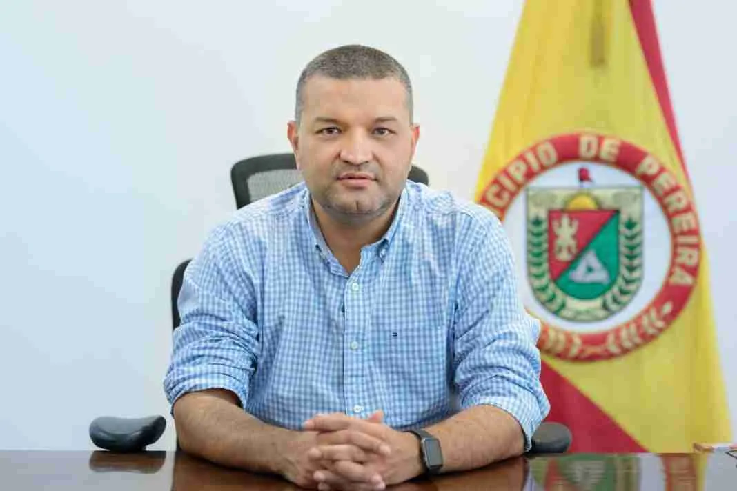 Detenido ex alcalde de Pereira Carlos Maya.