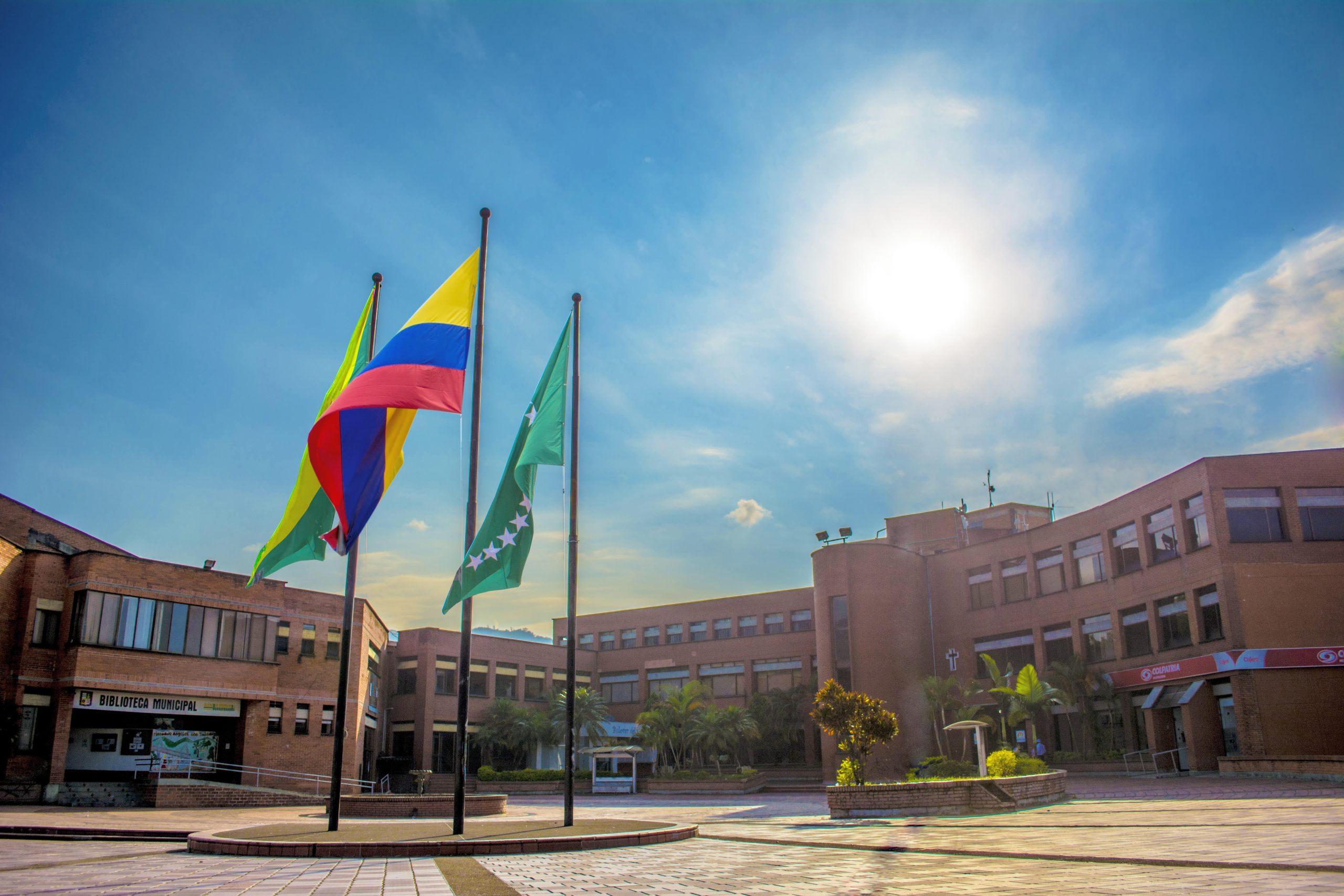 A Dosquebradas también se la llevan por pedazos.